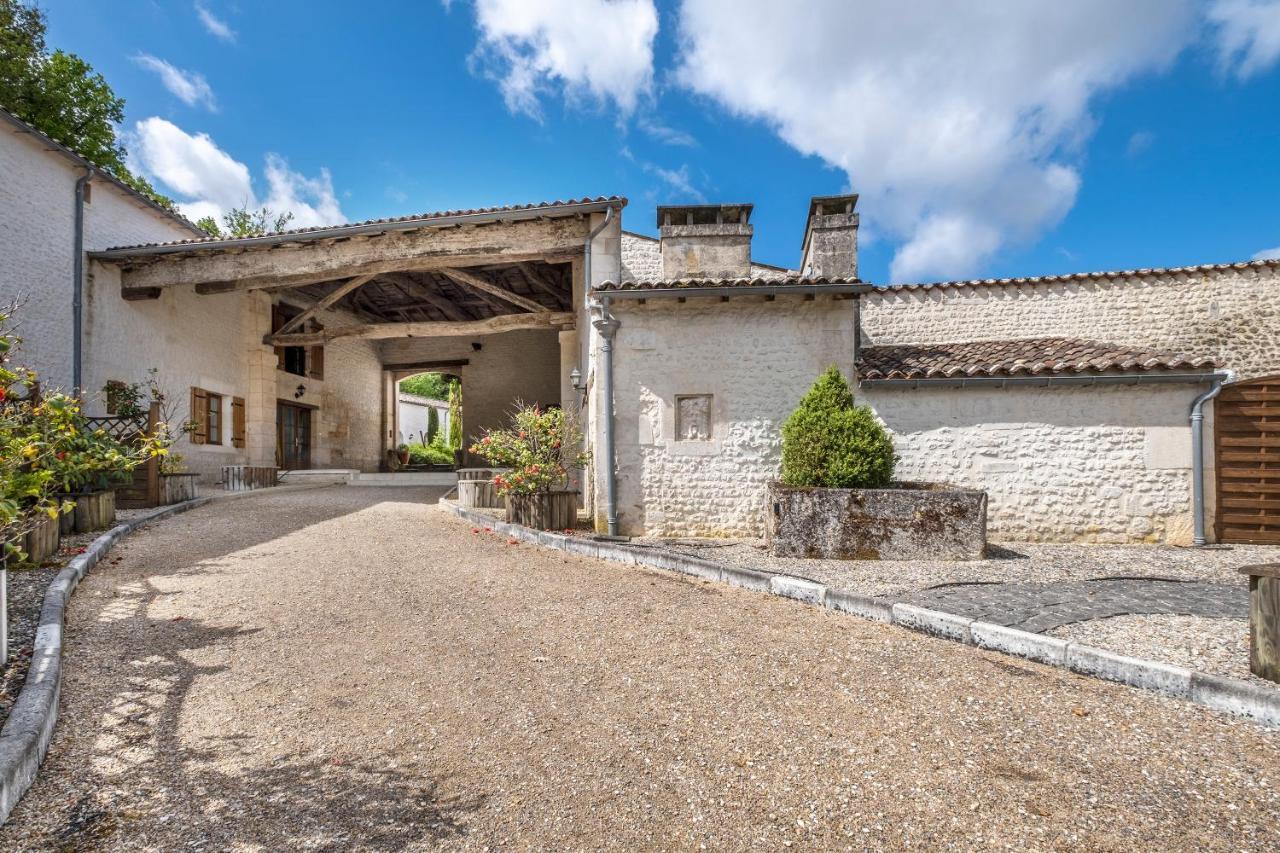 Le Relais De Saint-Preuil, The Originals Relais Vignes Du Cognac Hotell Exteriör bild